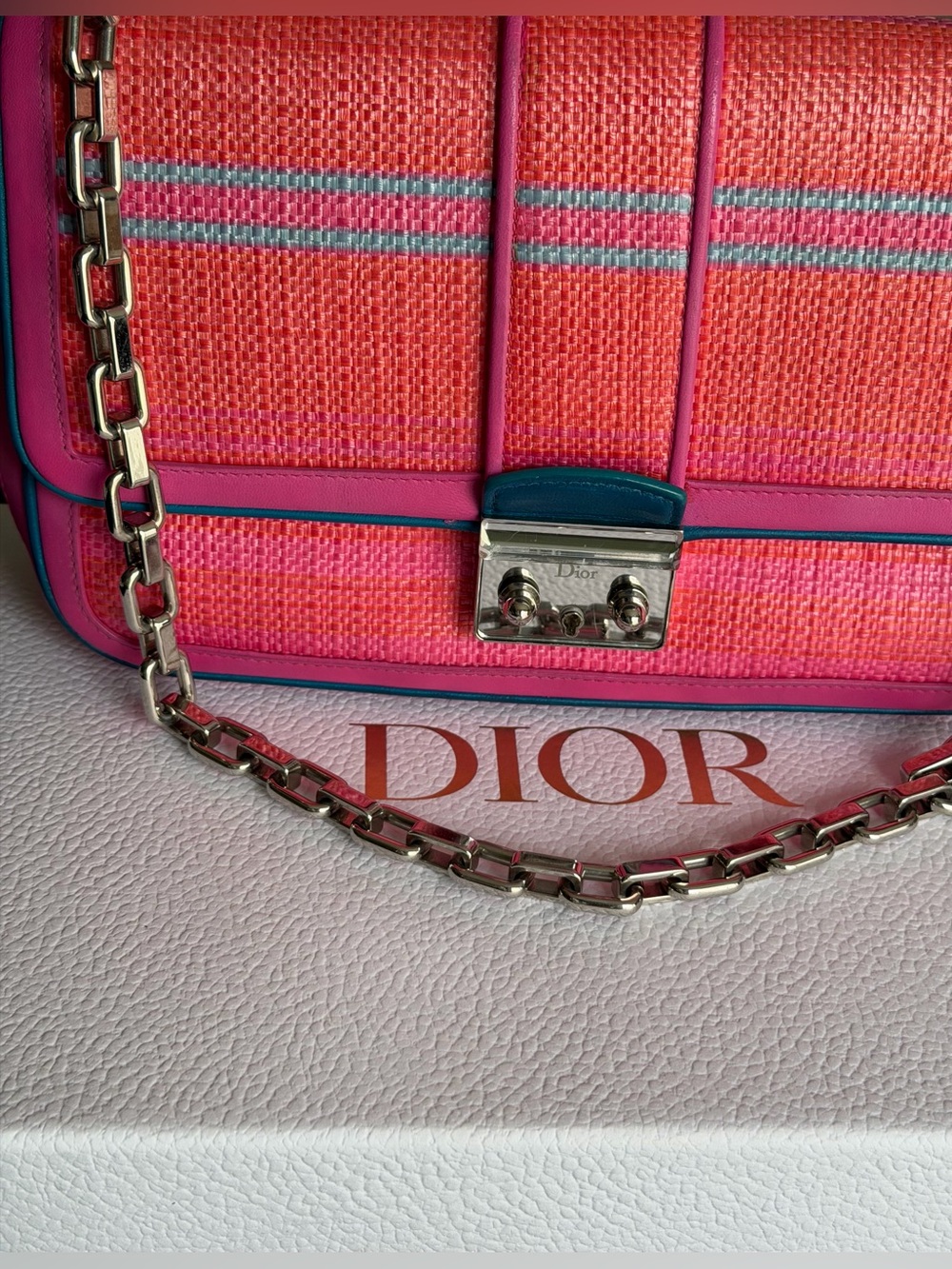 Christian Dior Raffia and Leather Miss Dior Flap Handbag - Picture 5 of 16
